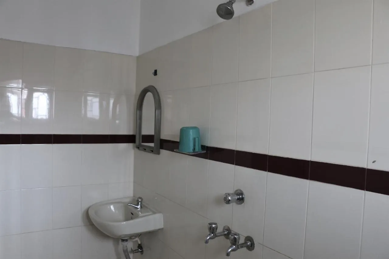 East Coast Hotel Thiruvananthapuram 2*,